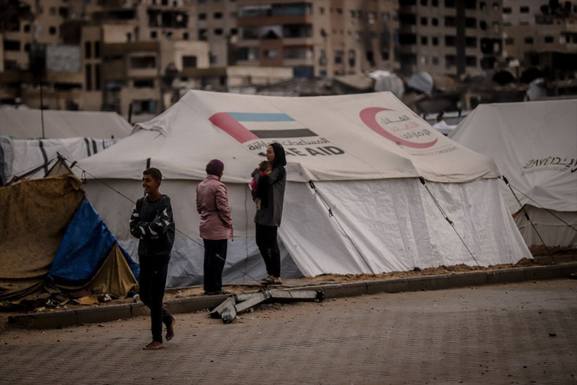 Gazzelilerin çadırları sular altında kaldı - Resim: 25