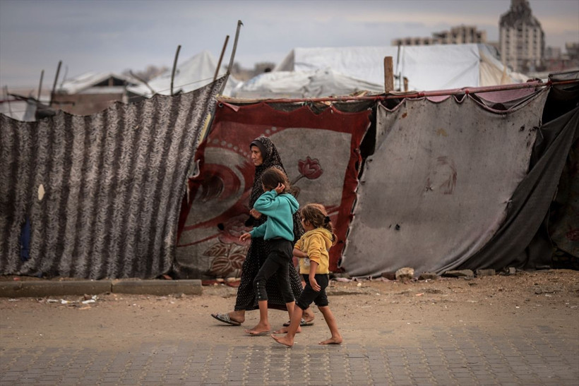 Gazzelilerin çadırları sular altında kaldı - Resim: 26