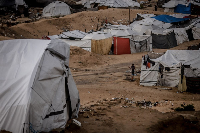 Gazzelilerin çadırları sular altında kaldı - Resim: 34
