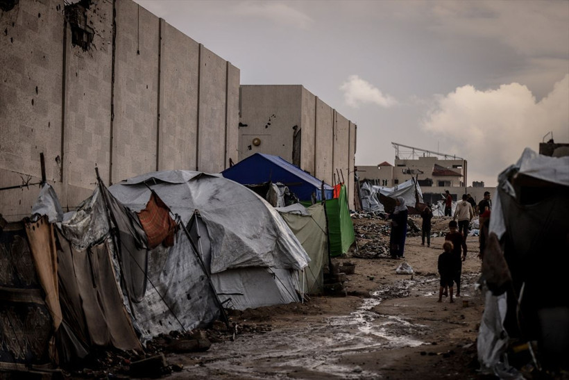 Gazzelilerin çadırları sular altında kaldı - Resim: 41