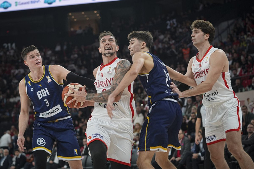 12 Dev Adam, Dünya Kupası Elemeleri'ne mutlu başladı - Resim: 18