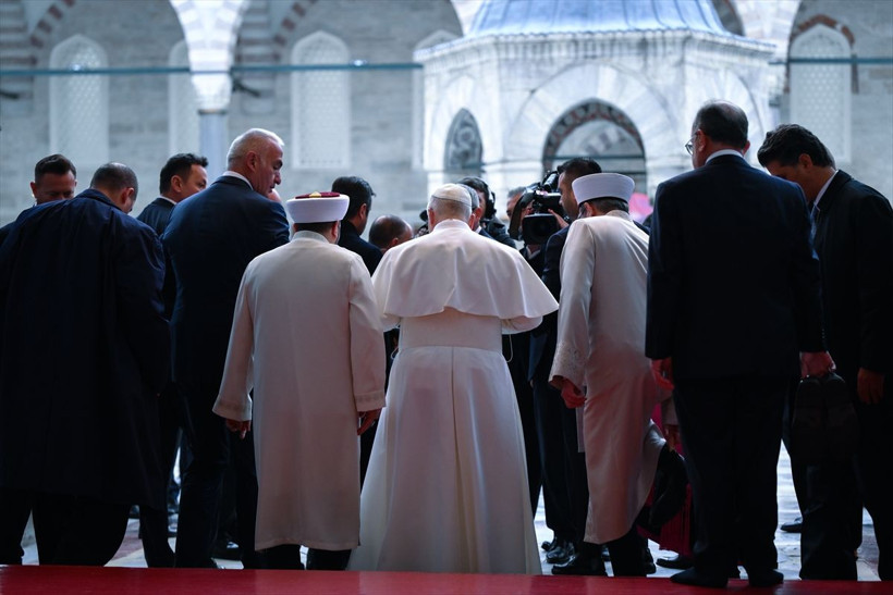 Tarihi ziyaret: Papa 14. Leo İstanbul’da ilk durağını Sultanahmet’te verdi - Resim: 6