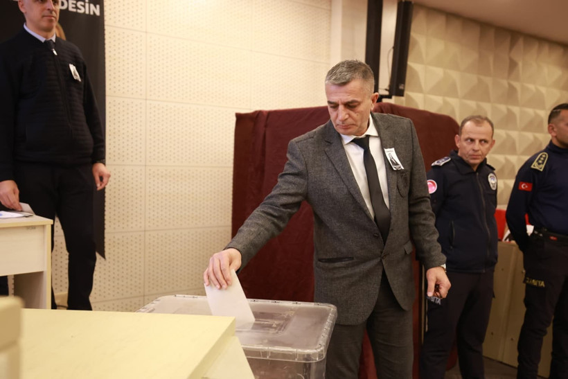 G&uuml;lşah Durbay'ın vefatının ardından Şehzadeler'in yeni başkanı belli oldu - Resim : 3