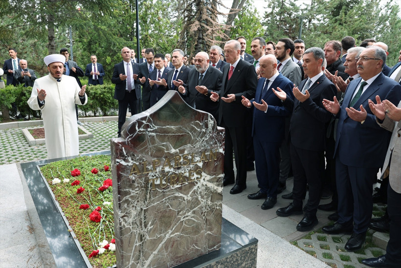 Alparslan Türkeş 26'ncı ölüm yıldönümünde anıldı - Resim : 3