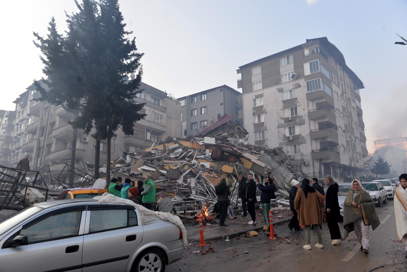 Süleyman Pampal'dan korkutabn Ölüdeniz Fayı uyarısı: 7'den büyük deprem üretir, Hatay yine yıkılır - Resim : 1
