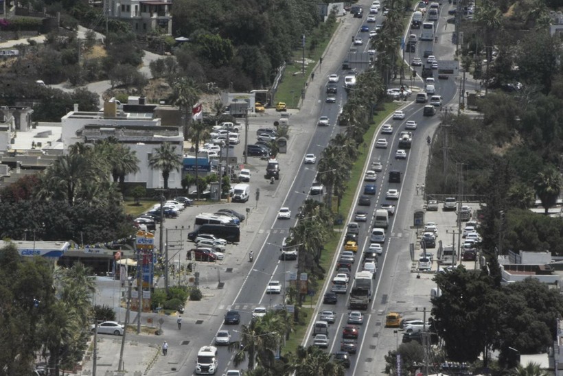 Tatilciler dönüş yolunda! Bodrum ve İstanbul'da trafik kilitlendi - Resim: 6