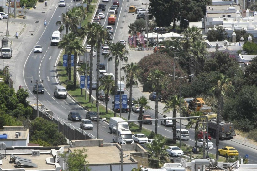 Tatilciler dönüş yolunda! Bodrum ve İstanbul'da trafik kilitlendi - Resim: 9