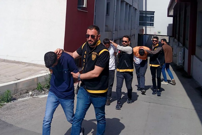 Adana'da kahreden cinayet! Husumetlisi sandı, kardeşini öldürdü - Resim: 3