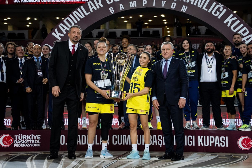 Cumhurbaşkanlığı Kupası'nı Fenerbahçe Opet kazandı - Resim: 18