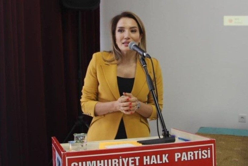 CHP’de yasak aşk skandalı! Ortaya çıkınca eşlerinden boşandılar | Rıza Akpolat ile Yeşim Ağırman'ın paylaşımları... - Resim: 4