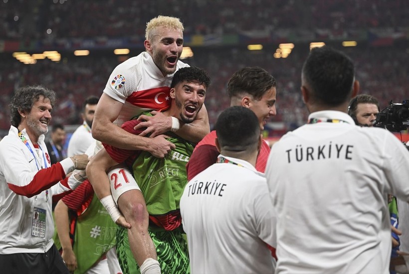 A Milli Takımımızın zaferini spor yazarları değerlendirdi! "Çılgın Türkler geri döndü" - Resim: 4