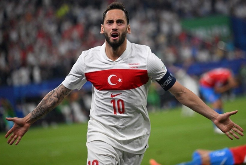A Milli Takımımızın zaferini spor yazarları değerlendirdi! "Çılgın Türkler geri döndü" - Resim: 1
