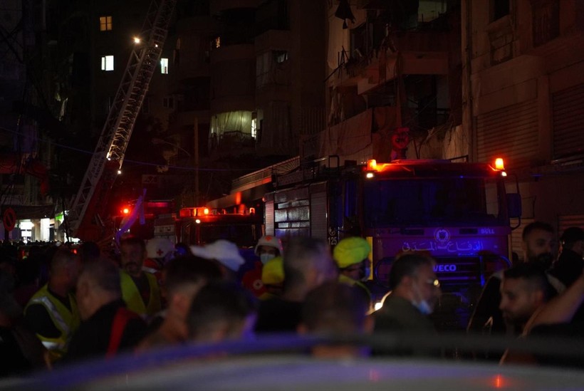 İsrail'in Beyrut'a düzenlediği saldırıda 11 kişi hayatını kaybetti - Resim : 2