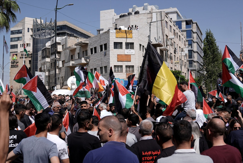 Ramallah’ta Filistin’e Destek ve Gazze Saldırılarına Tepki Yürüyüşü - Resim : 5