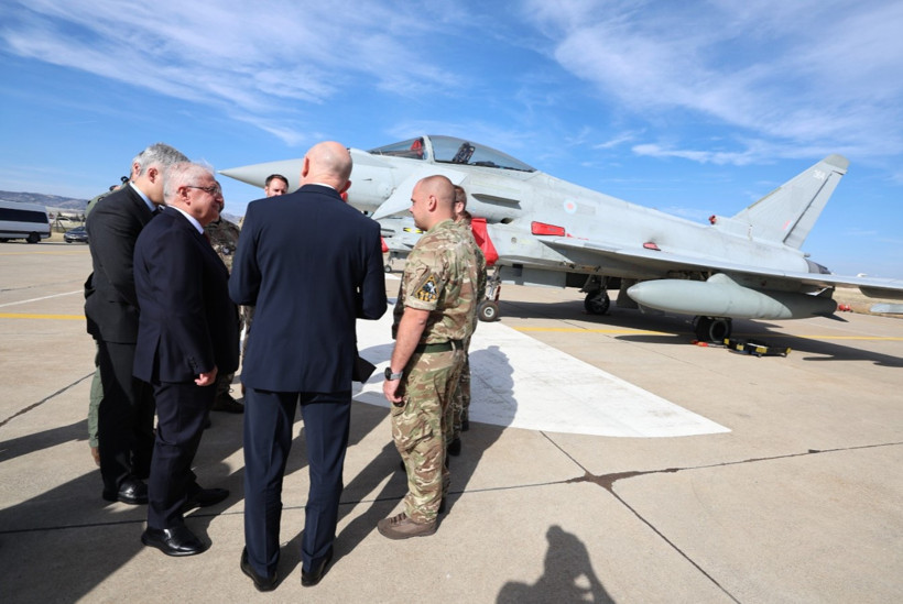 Starmer Türkiye’de Eurofighter uçaklarını inceledi: Satın alınacak savaş uçakları ilk kez görüntülendi - Resim : 1