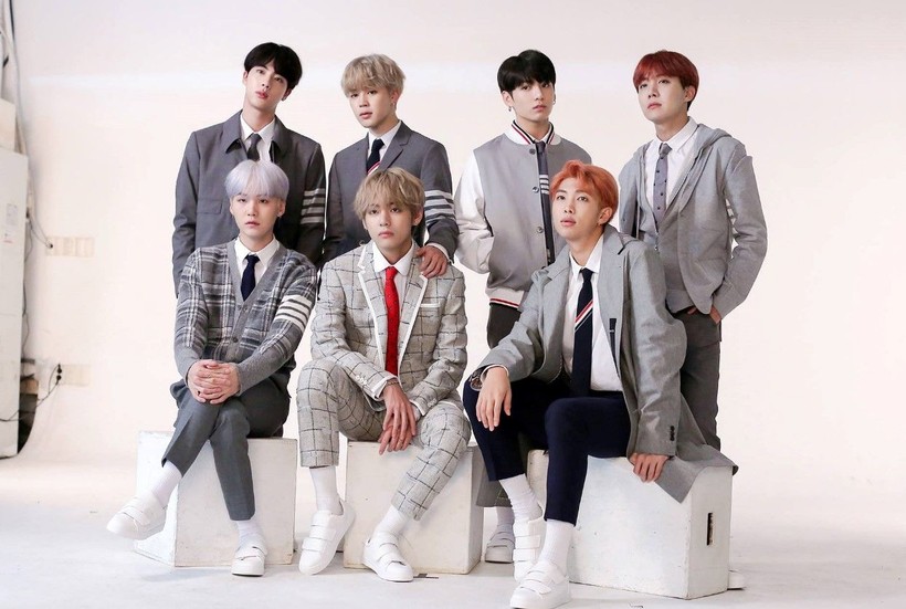 Big Hit Music duyurdu: K-pop grubu BTS üyesi Kim Seok-jin'in ardından J-Hope da askere gidiyor - Resim: 10
