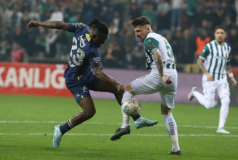 Fenerbahçe şampiyonluk yolunda ağır yara aldı! Giresun’da 2 puan bıraktı - Resim: 3
