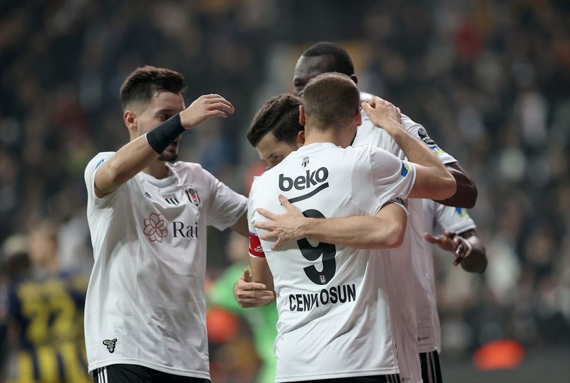 Galatasaray Sivasspor maçında şampiyon olabilir! Fenerbahçe-Trabzonspor maçında... - Resim: 6