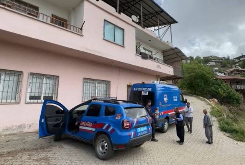 Mersin'de korkunç olay! Cinnet getiren anne 9 yaşındaki çocuğunu öldürdü - Resim: 3