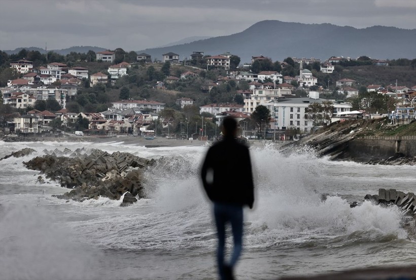 Marmara bölgesinde yaşayanlar dikkat: Meteoroloji'den peş peşe uyarı geldi! 16 ARALIK HAVA DURUMU NASIL OLACAK? - Resim: 16