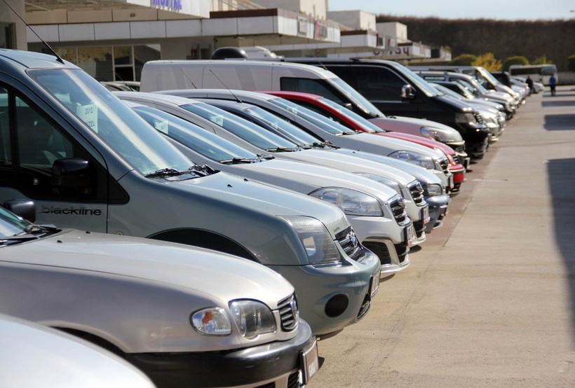 2. el otomobilde fiyatlar düşüşe geçiyor! Önlemler piyasayı canlandırıyor - Resim: 12