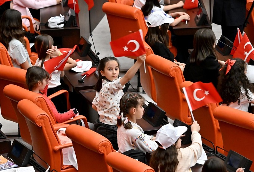 Meclis'te 23 Nisan geleneği: Çocuk Özel Oturumu yapıldı - Resim: 14