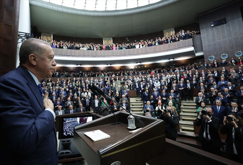 Cumhurbaşkanı Recep Tayyip Erdoğan Meclis'e gelmeyen vekilleri azarladı: Millet para veriyor hakkını helal etmez aldığınız maaşlar da haramdır - Resim: 8