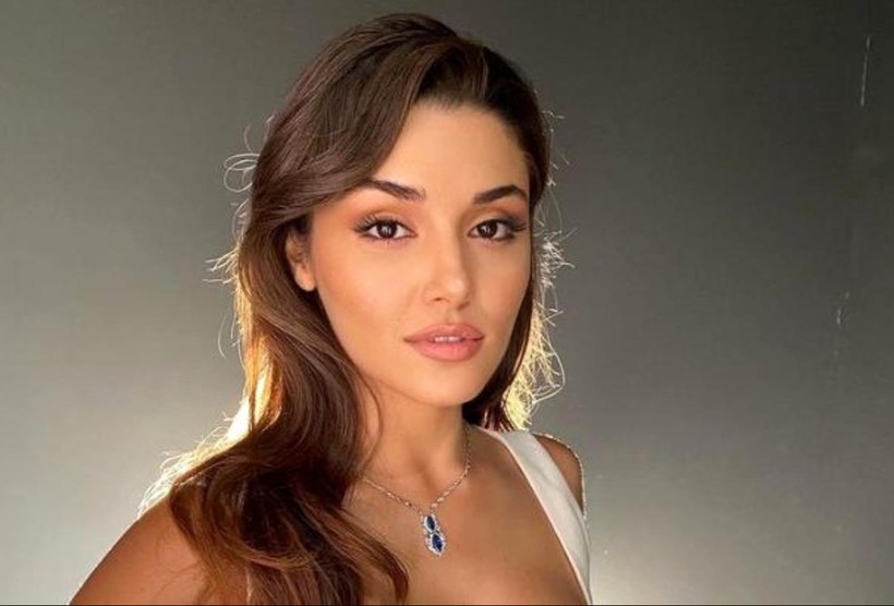 Bir süre önce Kerem Bürsin ile ilişkisini sonlandıran Hande Erçel'in yeni aşkı basketbolcu çıktı - Resim: 9