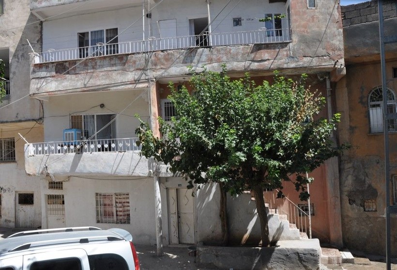 Bu defa baba dehşetinin adresi Mardin! Minicik çocuğuna işkence etti - Resim: 6