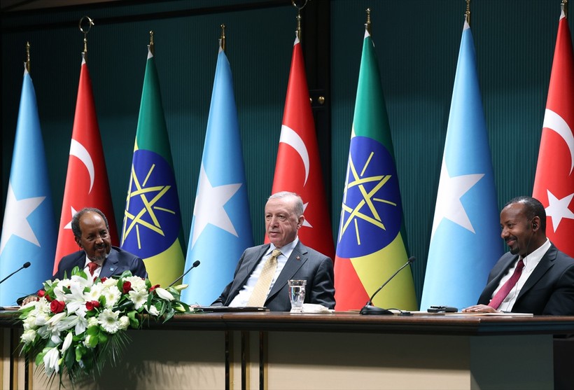 Ankara'da tarihi zirve: Türkiye Somaliland krizini çözdü - Resim : 2