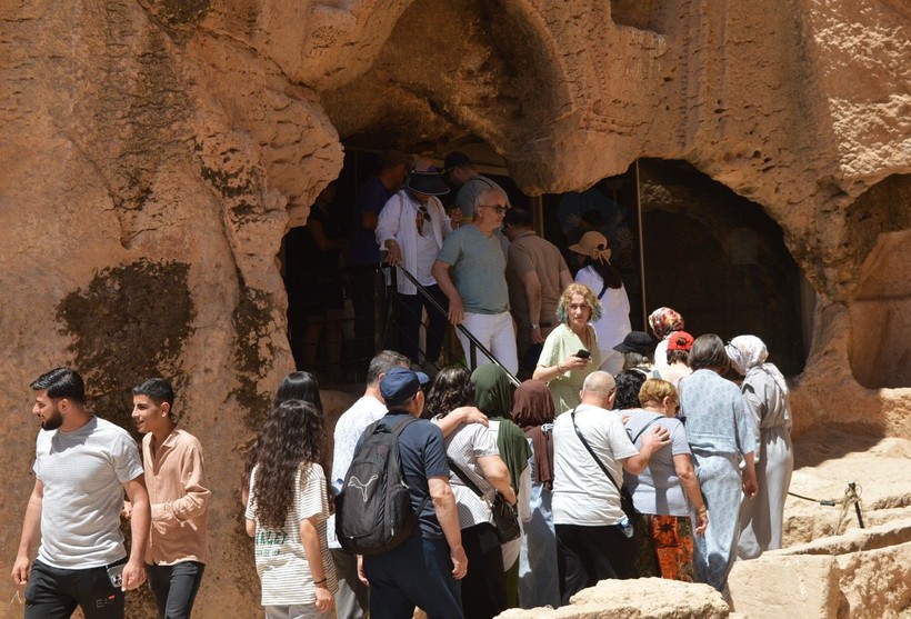 Kurban Bayramı'nda Mardin'e turist akını! Oteller doldu, çevre illerde konaklıyorlar - Resim: 9