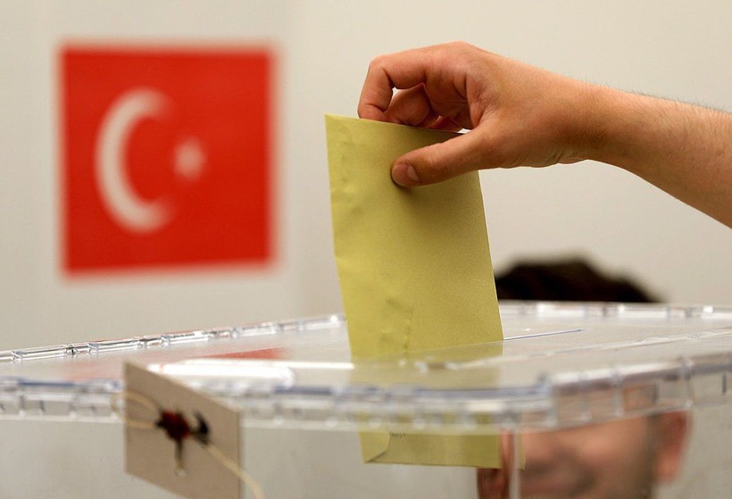 Kahramanmaraş depremlerinin ardından ilk seçim anketi yayımlandı: AK Parti’de belirgin bir düşüş var - Resim: 5