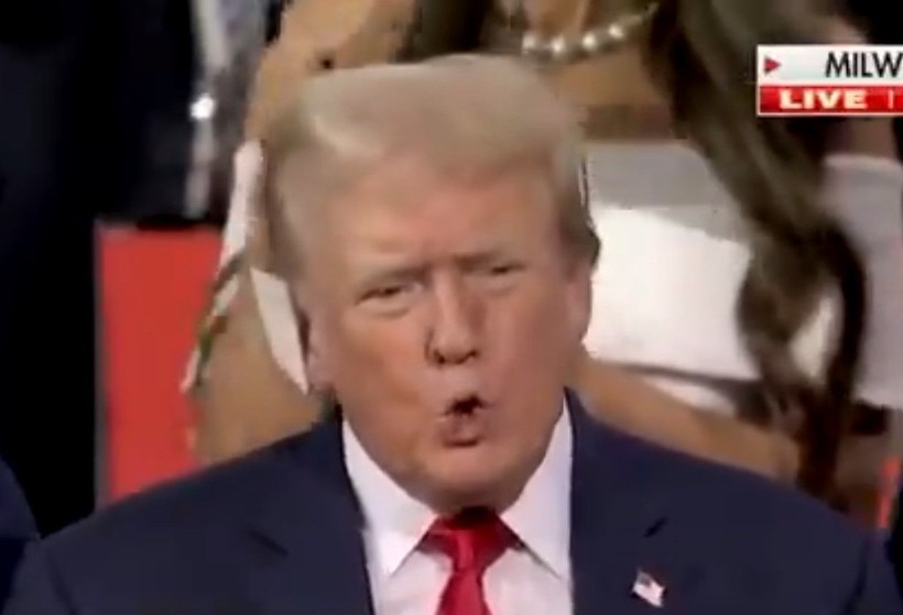 Donald Trump, suikast girişiminin ardından ilk kez halk karşısına çıktı - Resim: 7