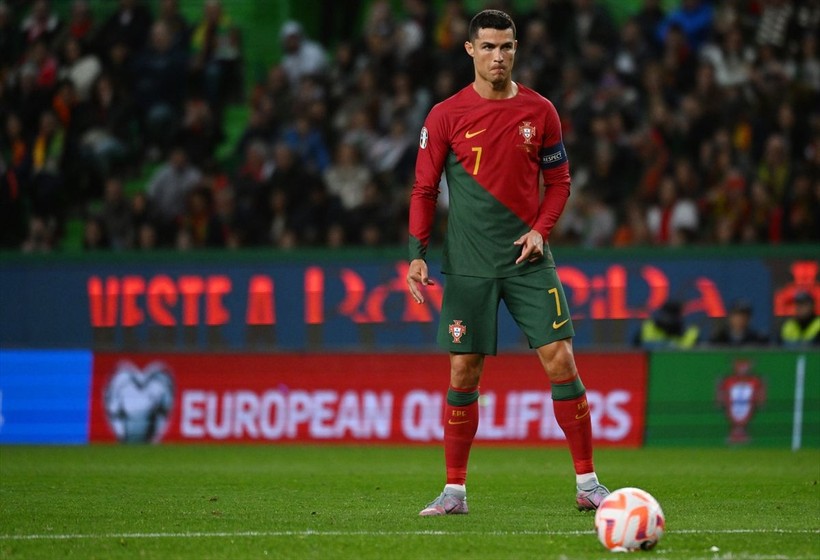 Ronaldo bir kez daha dünya tarihine geçti! Yeni rekoru kırdı - Resim: 4