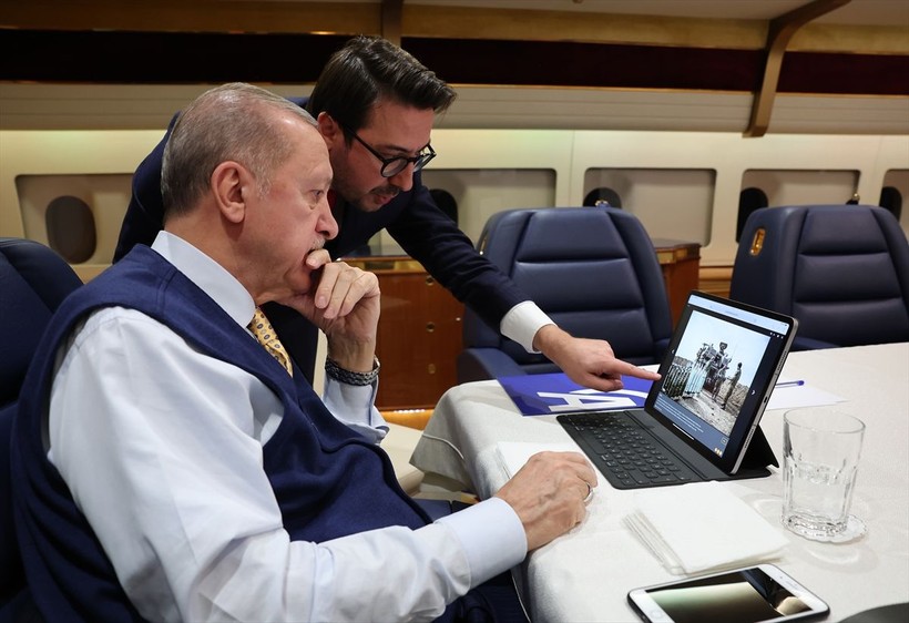 Cumhurbaşkanı Recep Tayyip Erdoğan yılın kareleri oylamasında Gazze ve Türkiye Yüzyılı'nı tercih etti - Resim: 6