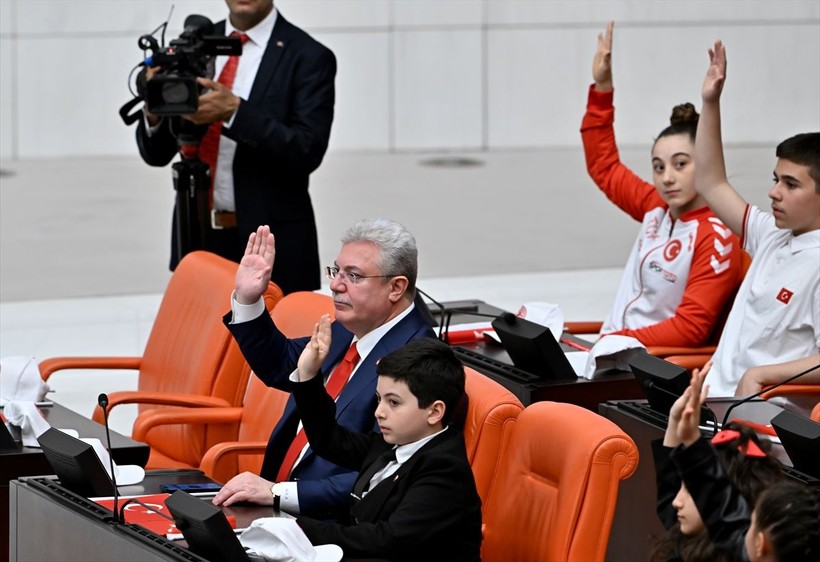 Meclis'te 23 Nisan geleneği: Çocuk Özel Oturumu yapıldı - Resim: 30
