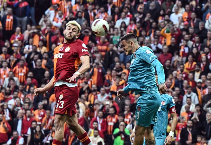 Galatasaray, sahasında Sivasspor'u 6 golle geçti - Resim : 2