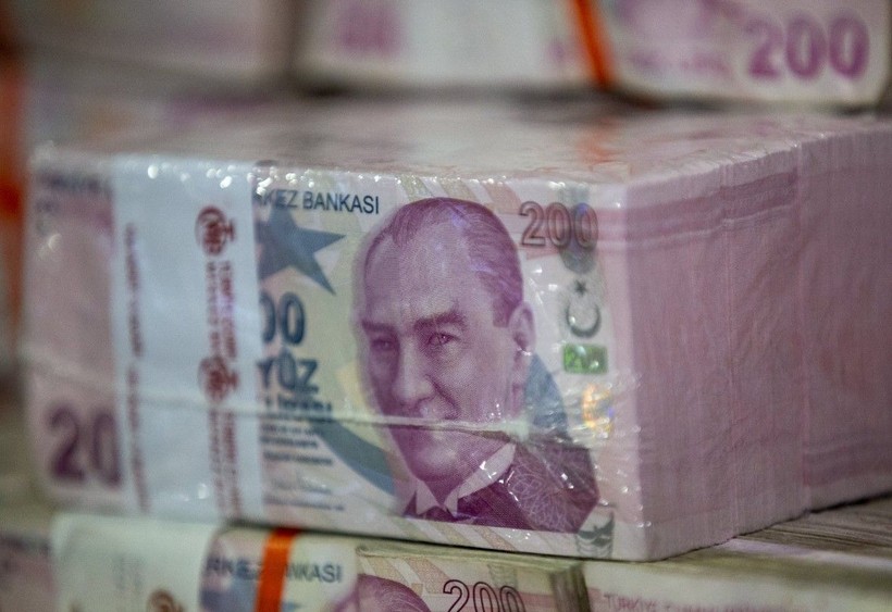 Emekli ve memur maaşına zam! Seyyanen artış ve oransal fark neden yansımadı? - Resim: 12
