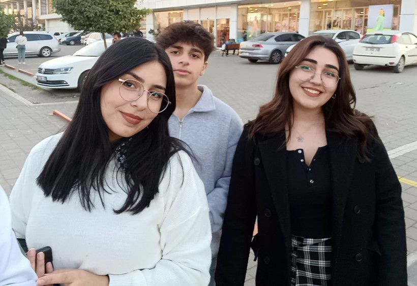 Kahramanmaraş merkezli ilk depremde Gaziantep’in İslahiye'de annesi, eşi, 3 çocuğu ve kayınvalidesini kaybetti, kayıp kızını arıyor - Resim: 4