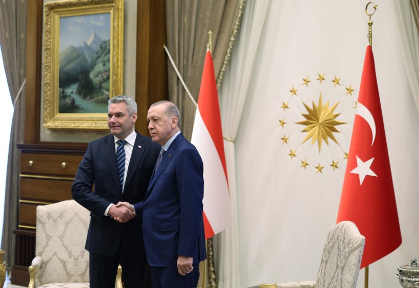 Cumhurbaşkanı Erdoğan'dan Filistin - İsrail diplomasisi! Putin ile görüşecek! Erdoğan'dan ABD'ye tepki: Ortadoğu'yu kan gölüne çevirecekler - Resim : 6