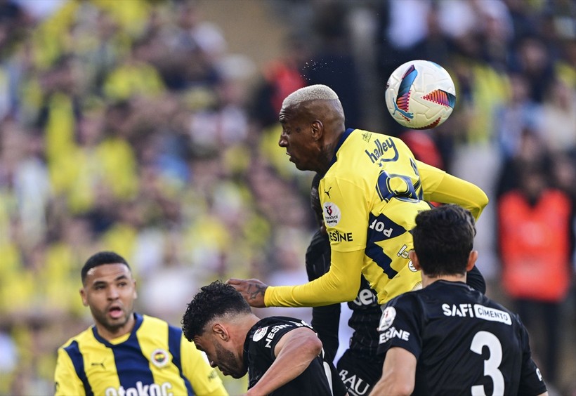 Beşiktaş, Kadıköy’de Fenerbahçe’yi yendi - Resim : 2