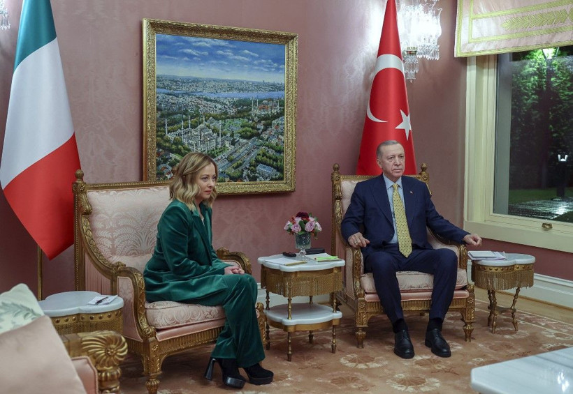 İtalyan Başbakan Meloni Cumhurbaşkanı Erdoğan'dan yardım istedi! İtalya basını ziyaret sonrası manşetten verdi - Resim: 5
