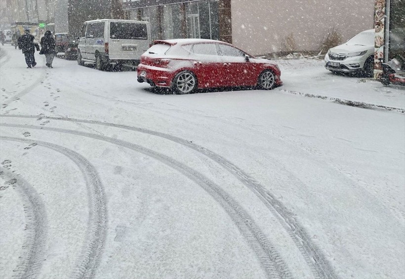 AKOM'dan uyarı geldi! İstanbullular hafta sonu kara hazır mısınız? ❄️🌨️☃️ - Resim: 18