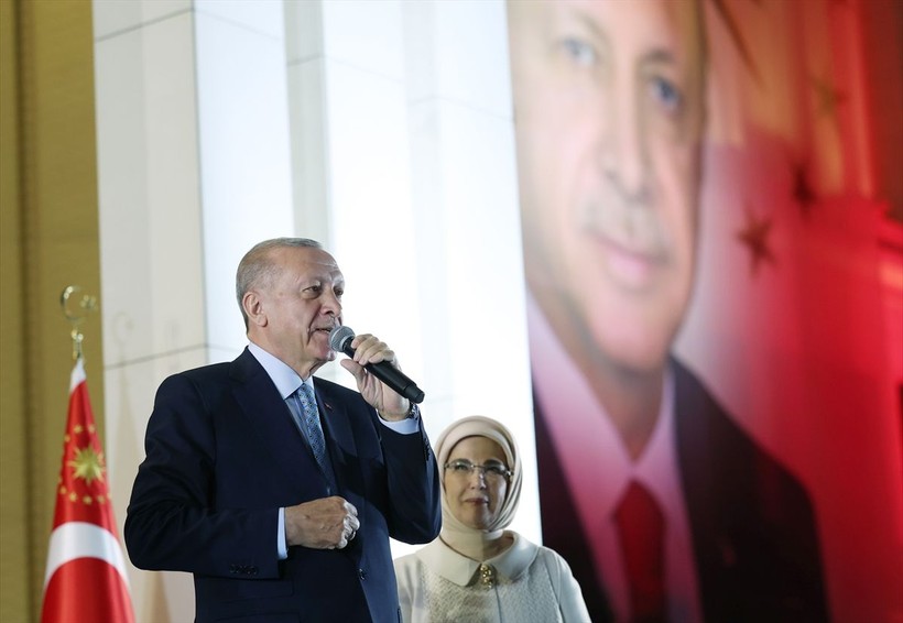 Ezber bozulmadı! Cumhurbaşkanı Recep Tayyip Erdoğan yüzbinlere balkon konuşmasını Külliye'den yaptı - Resim: 36
