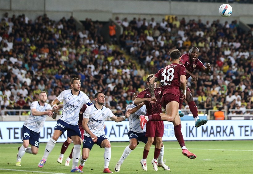 Fenerbahçe, küme düşen Hatay'dan 4 gol yedi - Resim : 1