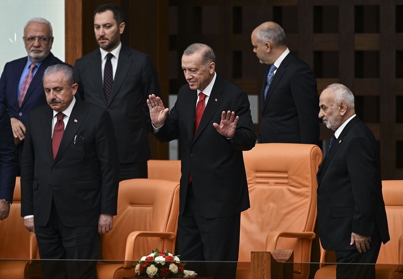 28. Yasama Dönemi başladı! İşte Milletvekili yemin töreninden kareler - Resim: 5