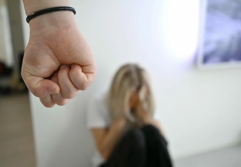 Oyunculuk eğitimi almak isteyen genç, yönetmen tarafından tacize uğradı - Resim: 11