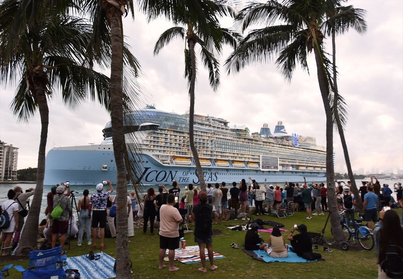 Dünyanın en büyük yolcu gemisi ABD'nin Florida eyaletinden yola çıktı - Resim: 29