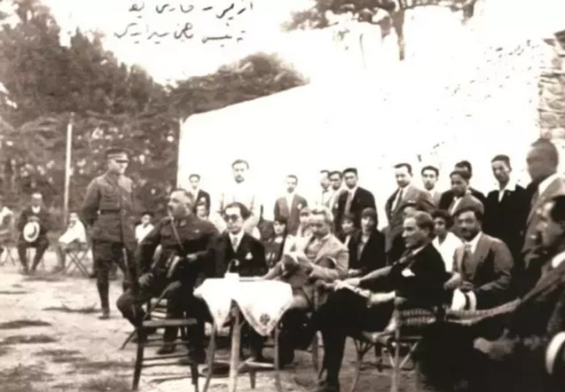 19 Mayıs Atatürk'ü Anma, Gençlik ve Spor Bayramımız kutlu olsun - Resim : 1