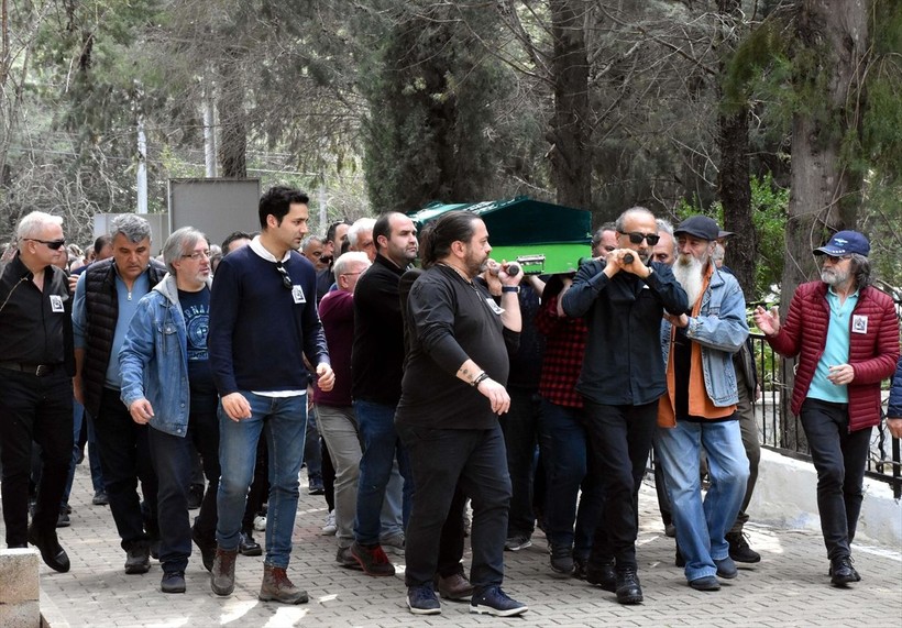 Usta oyuncu Kazım Akşar Muğla'da son yolculuğuna uğurlandı - Resim: 5